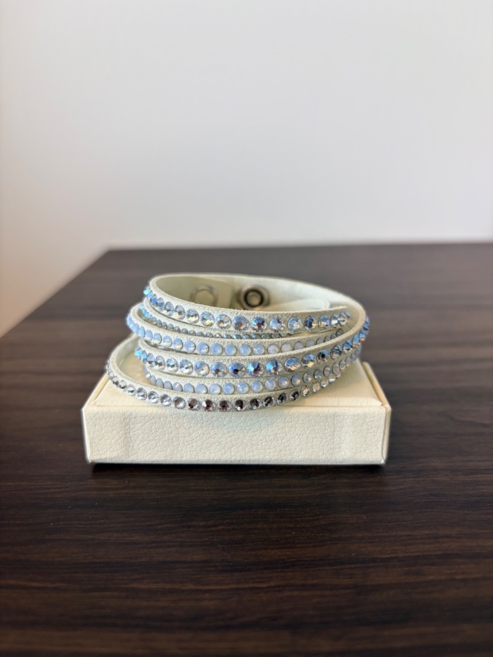 Swarovski Slake Light Grey Crystal Double Wrap Bracelet - Picture 4 of 6